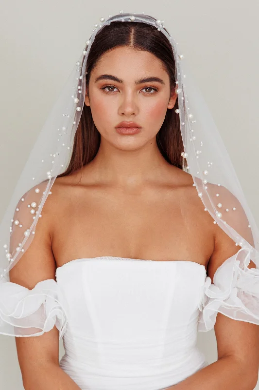 Violette Pearl Accent Veil White Feminine Women's Style 