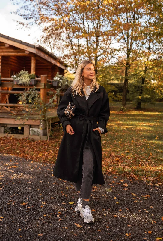 Black Maddy Coat Polished Women's Silk