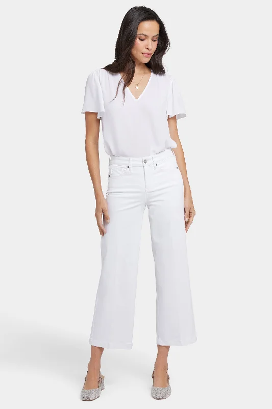 Teresa Wide Leg Ankle Jeans In Petite - Optic White Preppy Women's College