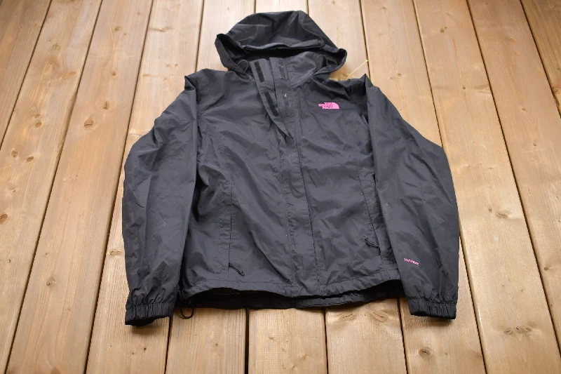 Vintage 1990s The North Face Embroidered Windbreaker Jacket Cashmere