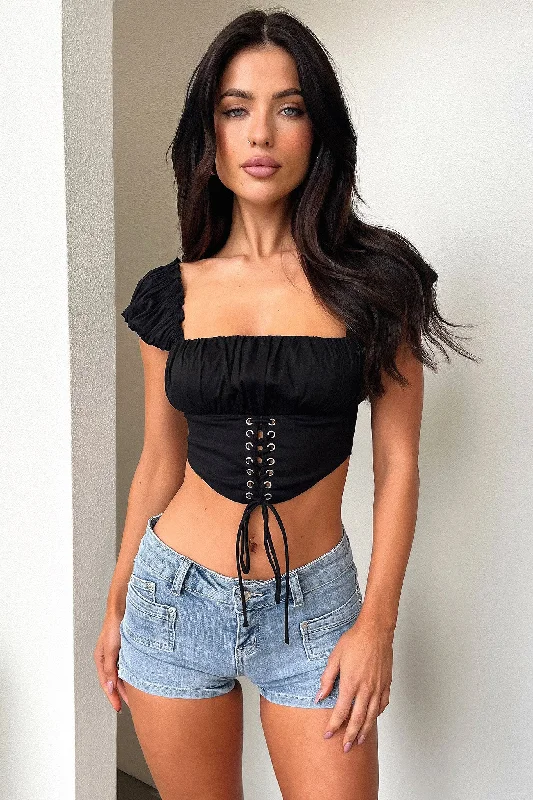 Maci Crop - Black Cozy Women's Winter Cozy Women's Winter