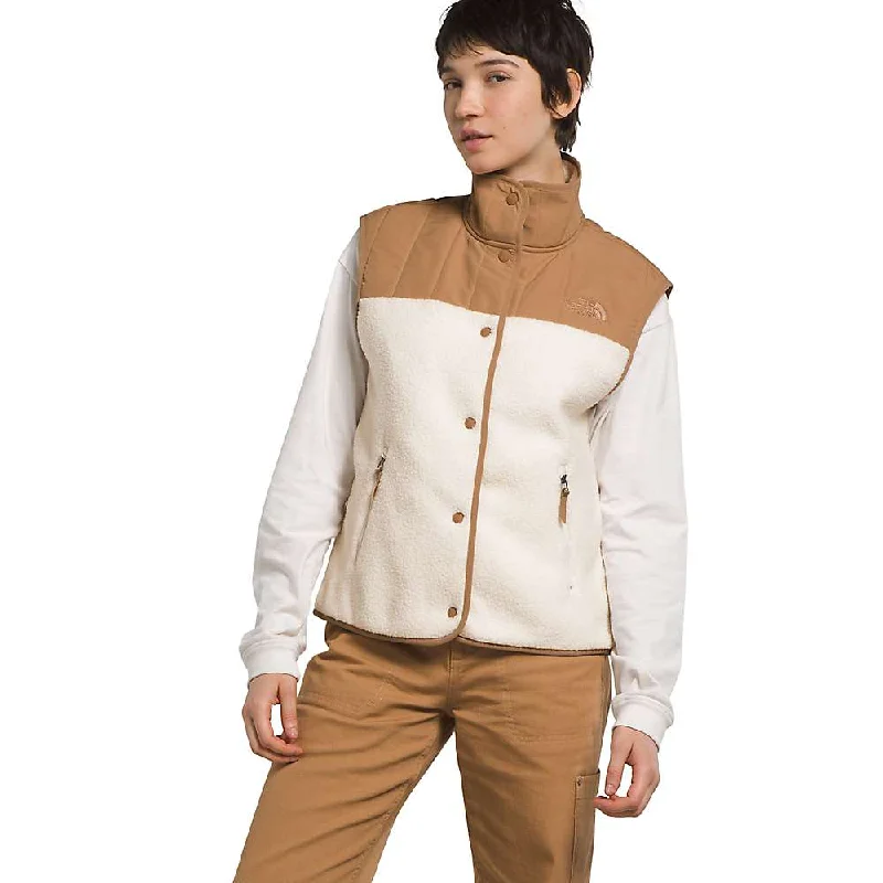 The North Face Women's Cragmont Fleece Vest Adventure