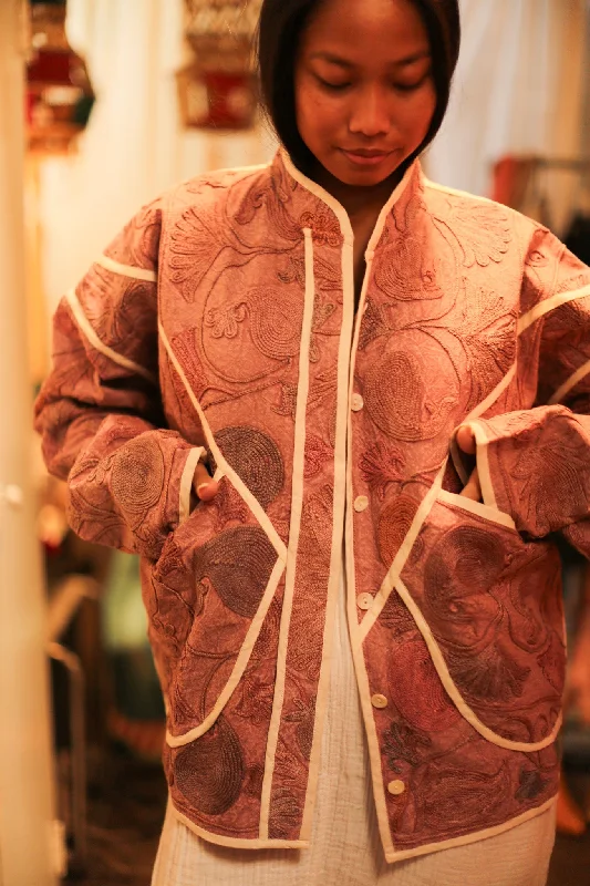 EMBROIDERED JACKET BOB Scandinavian