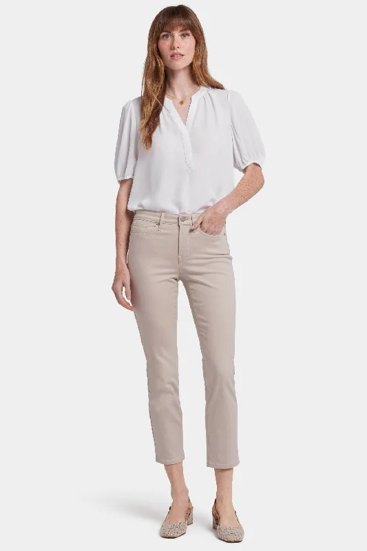 Sheri Slim Ankle Jeans - Feather Laid - back Women's Vibe