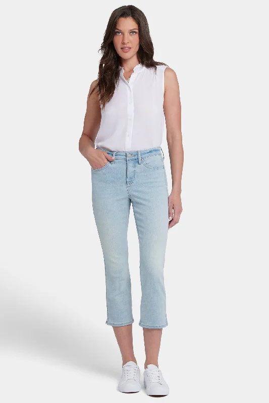Chloe Capri Jeans - Pamplona Ice Stylish Women's Tropical 