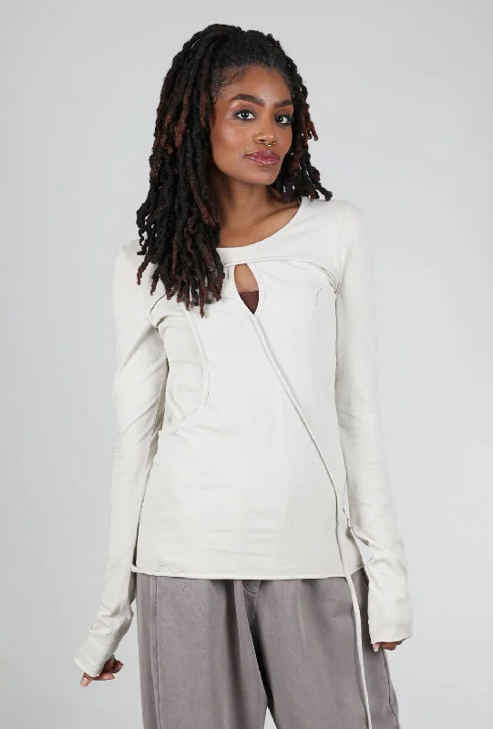 Jinna Tee, Dust Monochromatic All - in - one