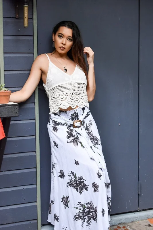 Serephina Crop Top - White Laid - back Women's Vibe