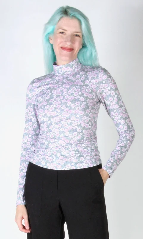 Nunchie Top - Fog Garden Monochromatic Office Style