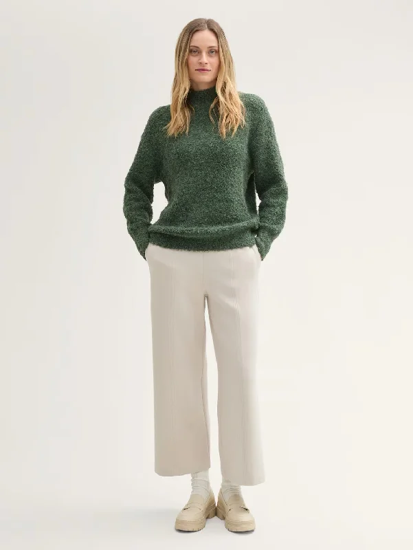Knit Boucle Pullover garde