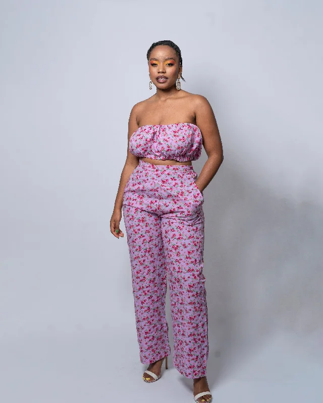 Gwen Lilac Floral Print Crop Top Laid - back Women's Style