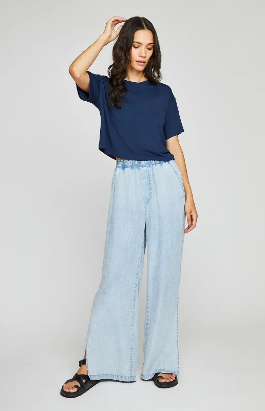 Logan T-Shirt Women