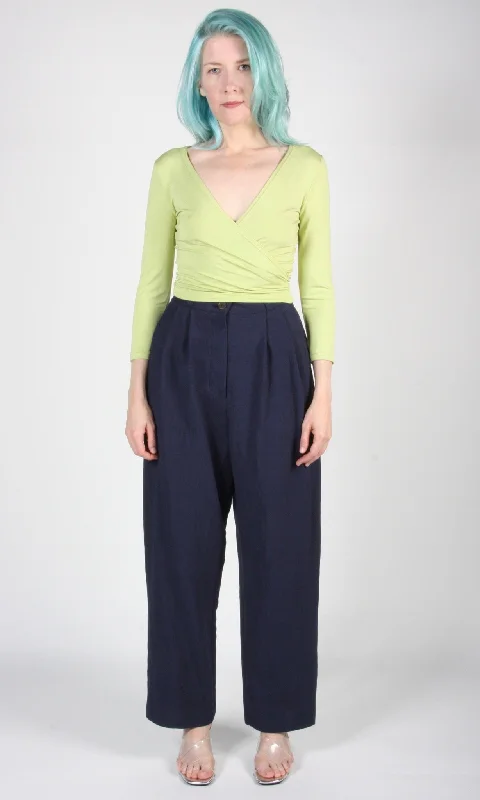 Crescentchest Top - Spring Business