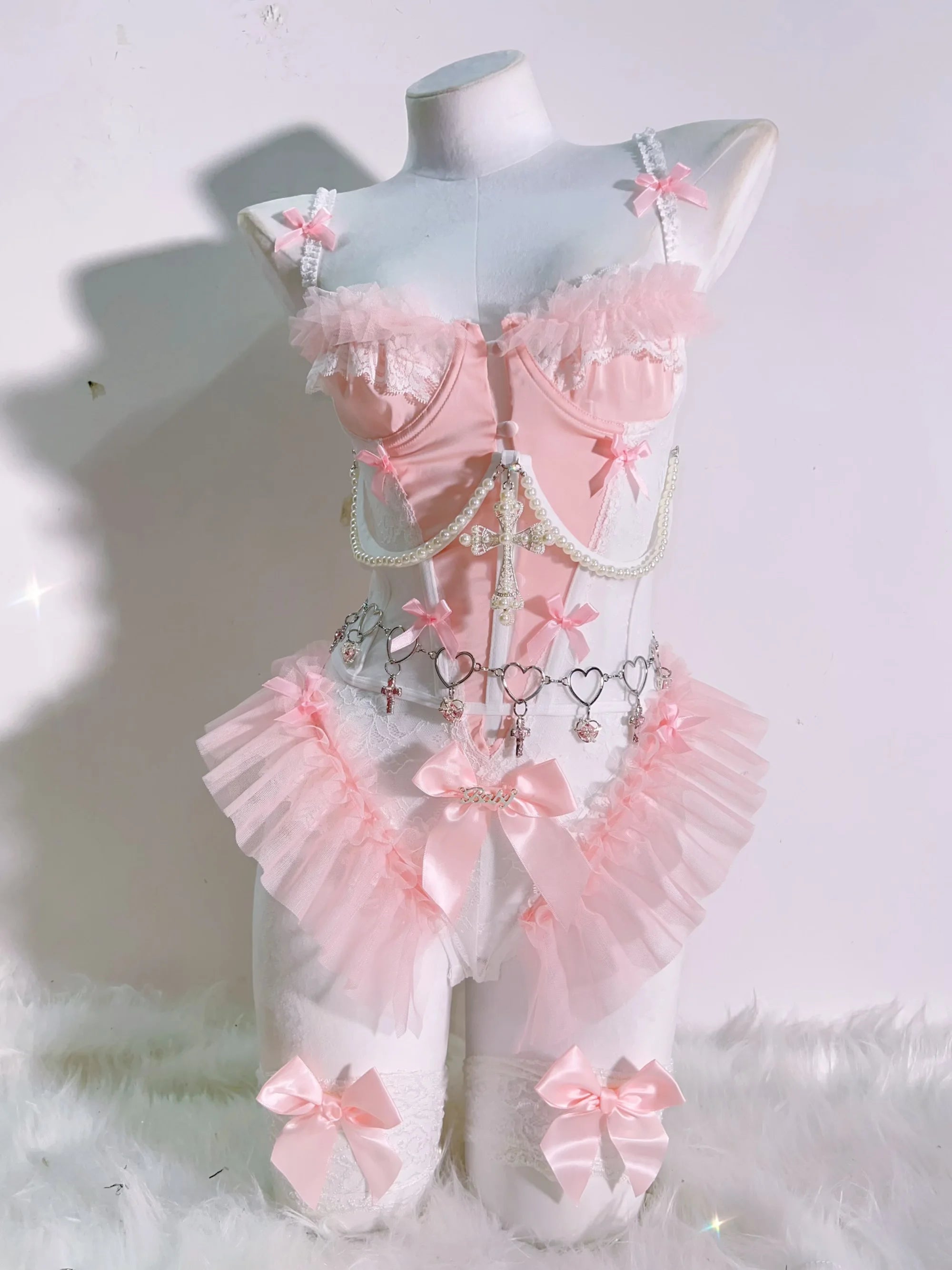 Peach Ballerina Lingerie Corset Set garde