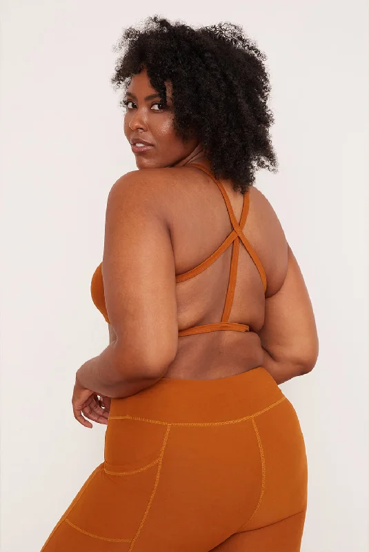 Turmeric Pyramid Top Scandinavian Scandinavian