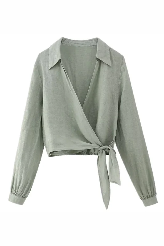 'Sofia' Collared V-Neck Front Knot Top Gym